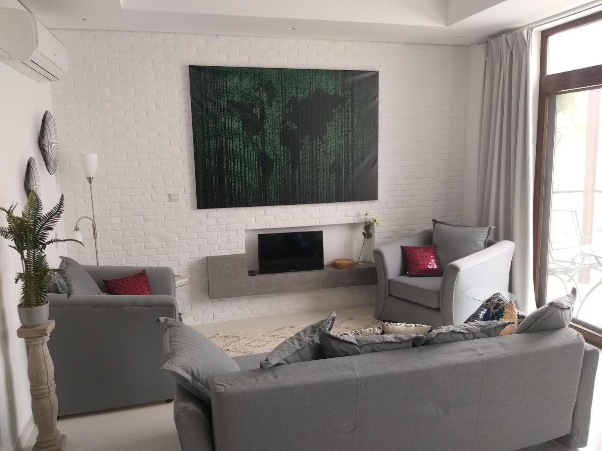 New Exclusive Family With Breathtaking View Apartment